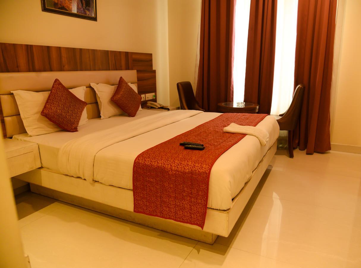 hotel shanti plaza delhi